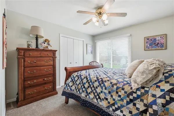 $325,000 | 1305 Sam Den Circle, Cameron, MO 64429