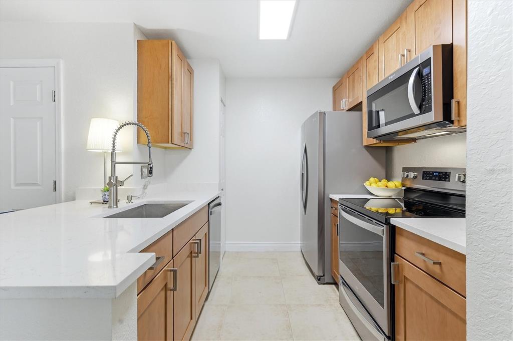 8911 Manor Loop, Unit 102 Lakewood Ranch, FL 34202 - Photo 17 of 43