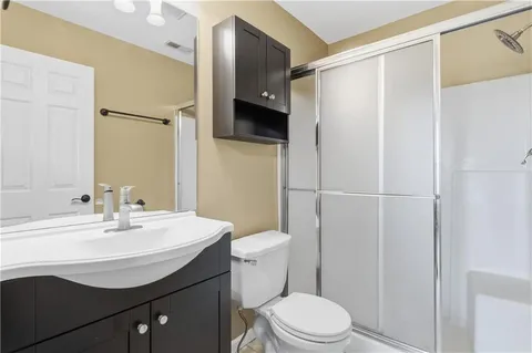 $315,000 | 4823 North Beacon Avenue, Kansas City, MO 64119