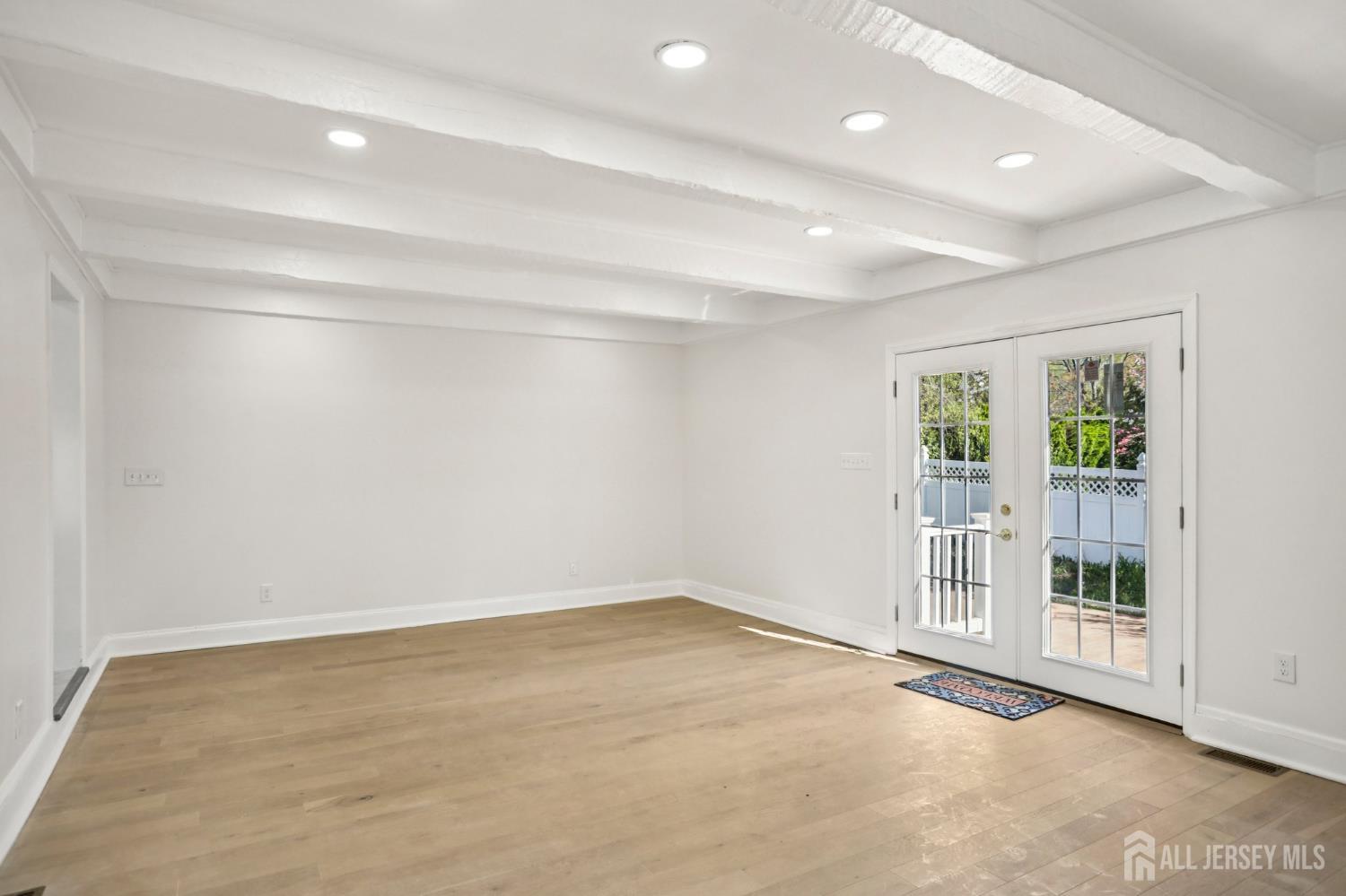 101 Ravine Drive Matawan, NJ 07747 - Photo 14 of 47