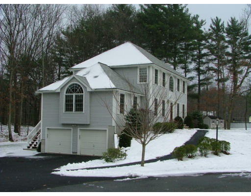 17 Garrison Road Dracut, MA 01826 - Photo 15 of 17