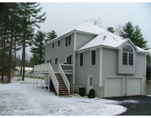 17 Garrison Road Dracut, MA 01826 - Photo 16 of 17