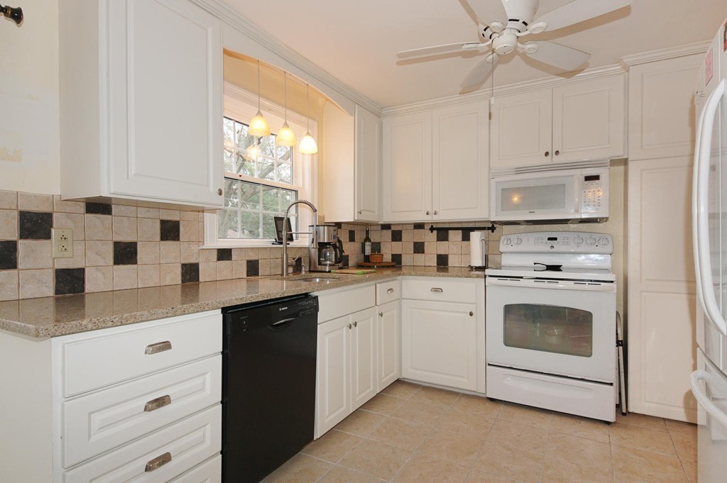 83 Craftsland Road Brookline, MA 02467 - Photo 15 of 30 Gallery Image 15