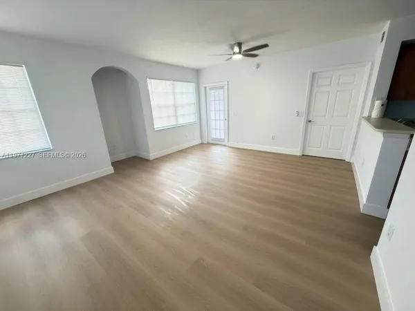 $2,100 | 201 Belmont Lane, Unit 201, North Lauderdale, FL 33068