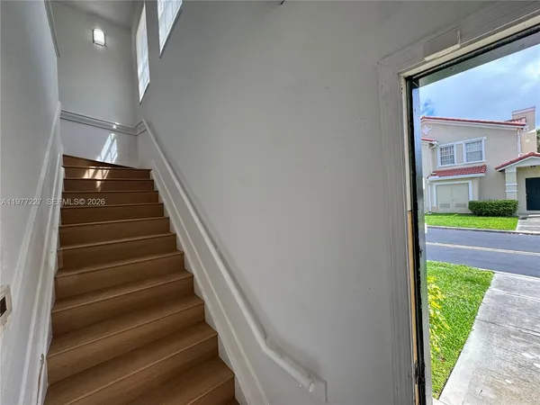 $2,100 | 201 Belmont Lane, Unit 201, North Lauderdale, FL 33068