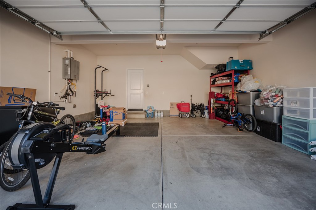29486 Marx Way Winchester, CA 92596 - Photo 40 of 44 a view of a room with gym equipment