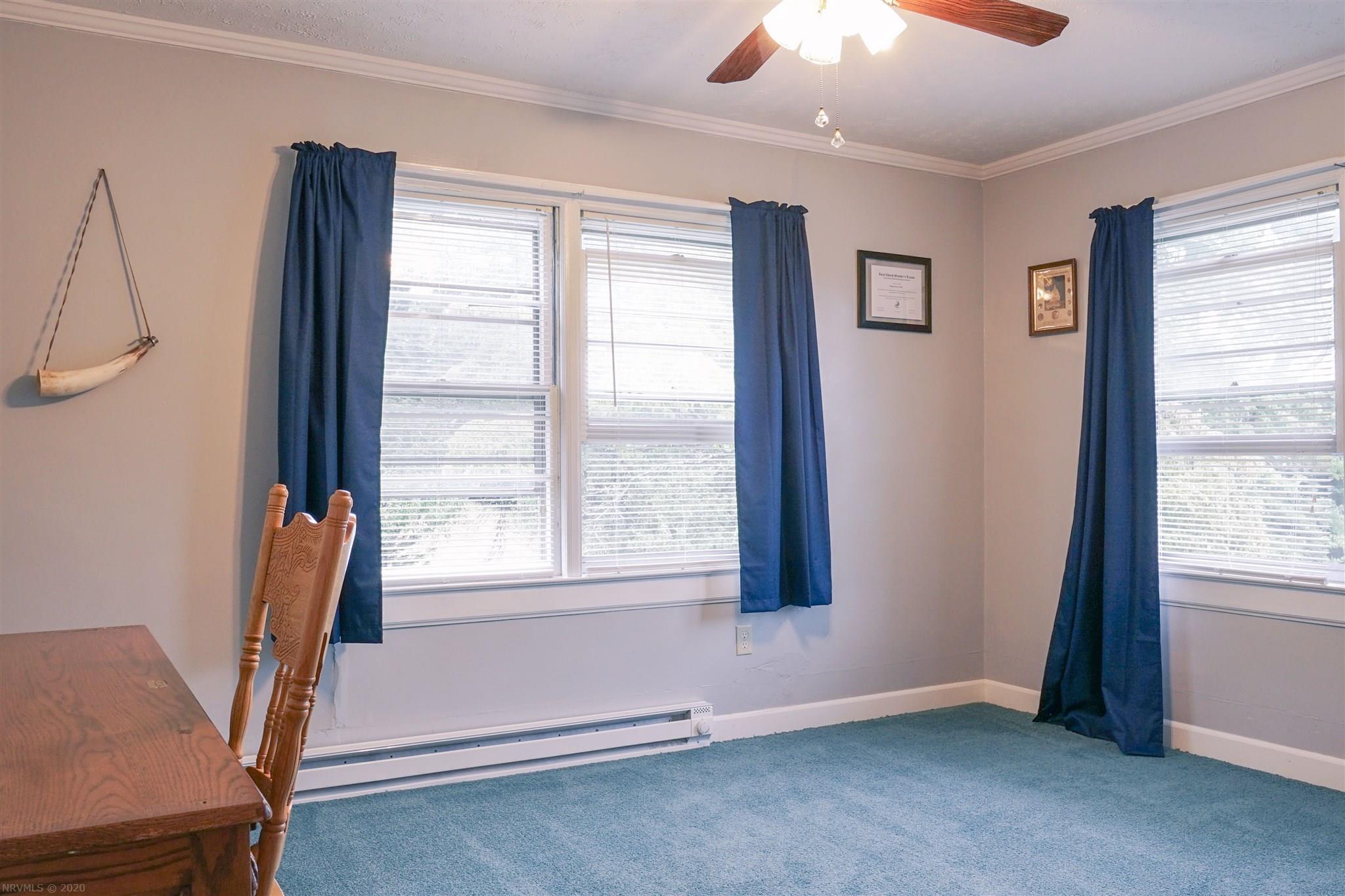 6571 Hylton Road Radford, VA 24141 - Photo 18 of 30 Gallery Image 18