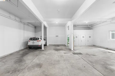 $1,700,000 | 2401 San Pablo Avenue, Oakland, CA 94607