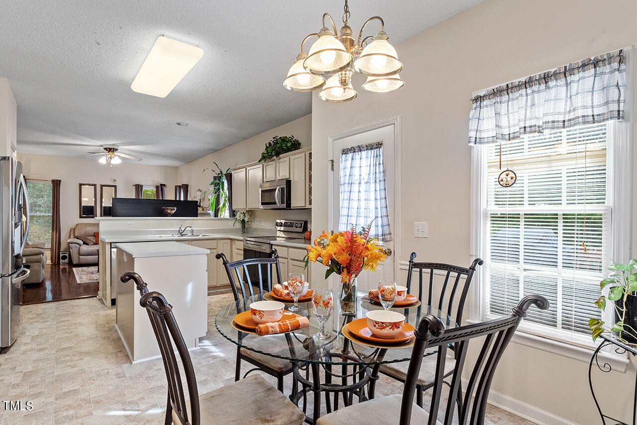 3500 Ribcowski Court Raleigh, NC 27616 - Photo 9 of 19 eat-in-kitchen