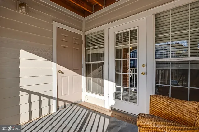 $279,900 | 20950 Timber Ridge Terrace, Unit 202, Ashburn, VA 20147