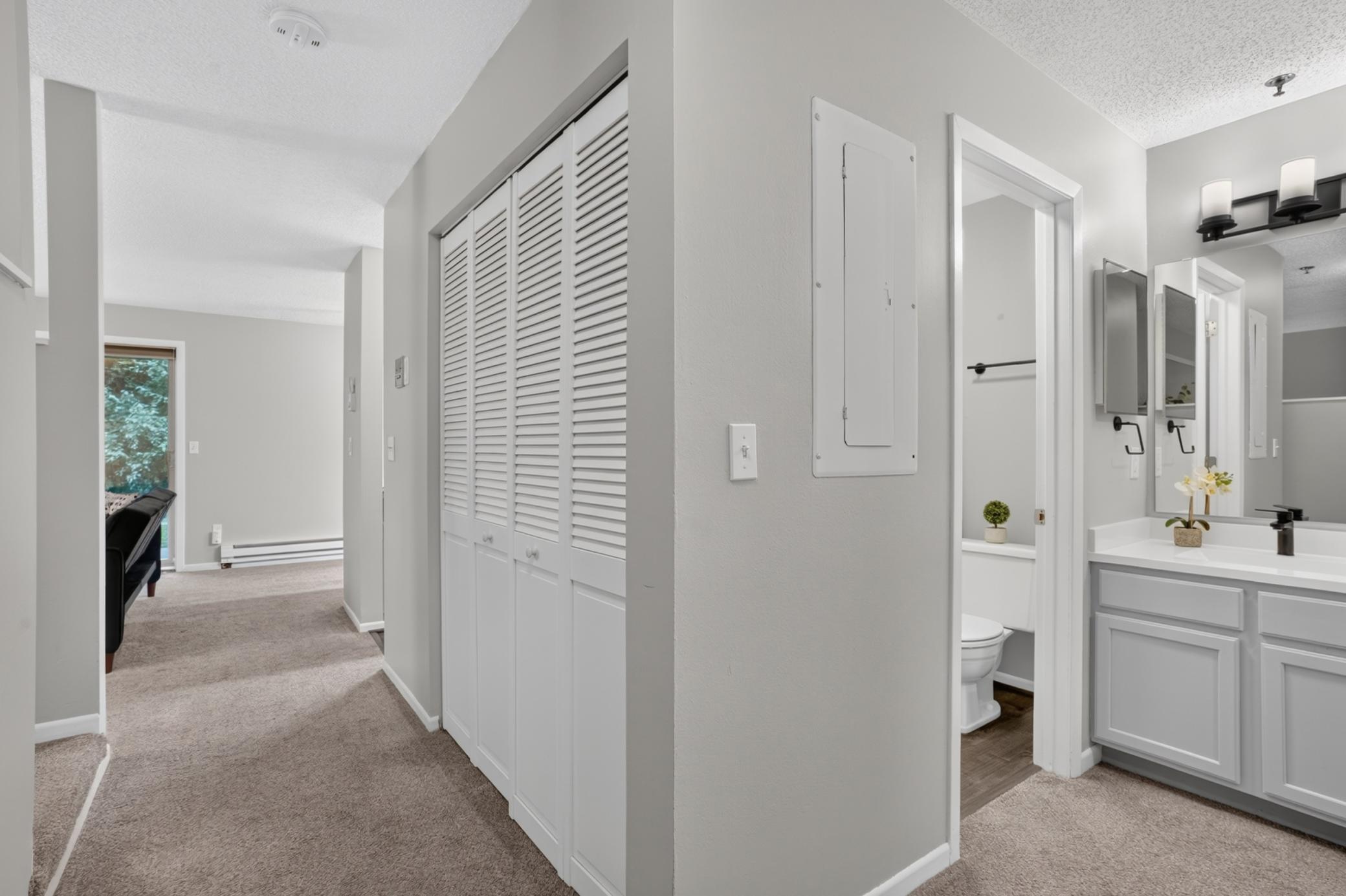 2170 Ridge Drive, Unit 14 St. Louis Park, MN 55416 - Photo 11 of 22 Gallery Image 11