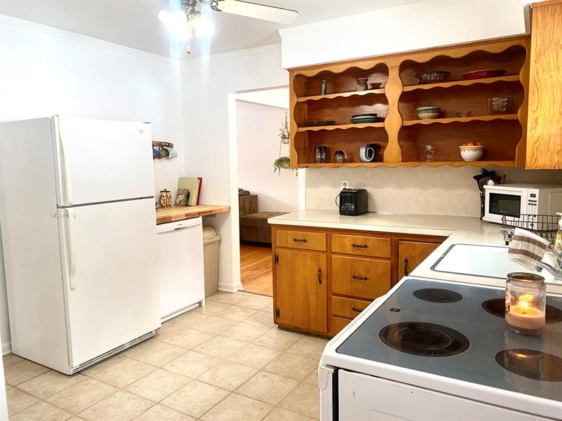 1109 Lions Health Camp Road Indiana, PA 15701 - Photo 6 of 15 Kitchen