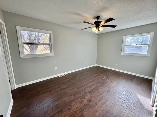 $237,500 | 185 Southeast 421st Road, Warrensburg, MO 64093