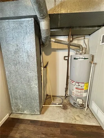 $237,500 | 185 Southeast 421st Road, Warrensburg, MO 64093