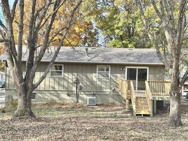 $237,500 | 185 Southeast 421st Road, Warrensburg, MO 64093