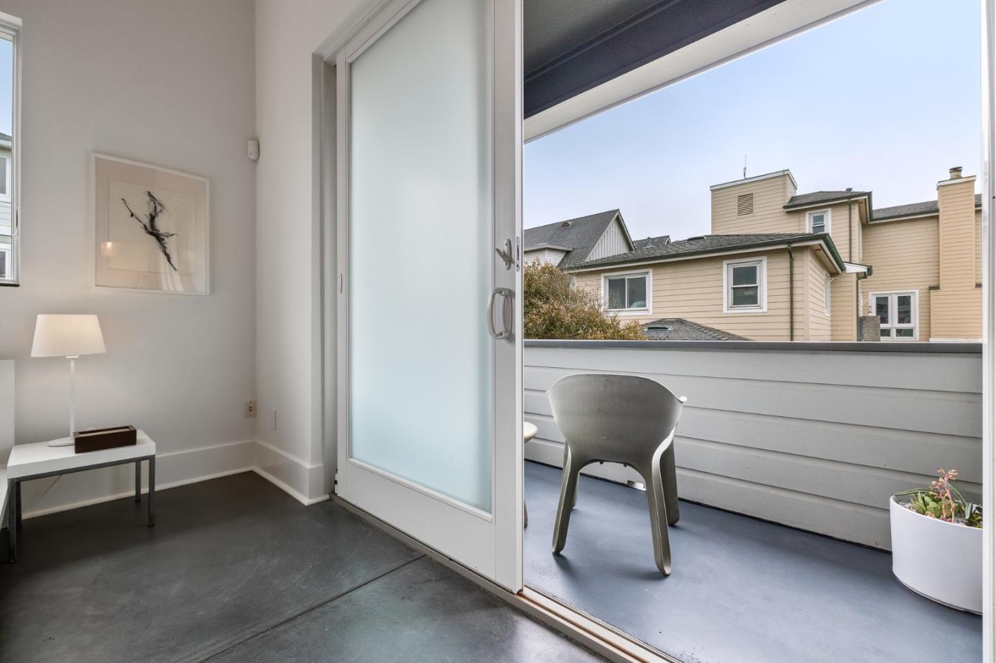 100 Coronado Avenue Half Moon Bay, CA 94019 - Photo 23 of 64 a view of a workspace with furniture