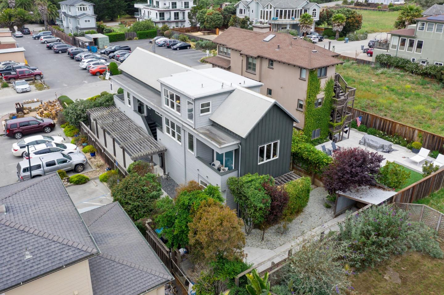 100 Coronado Avenue Half Moon Bay, CA 94019 - Photo 53 of 64 an aerial view of multiple houses with yard