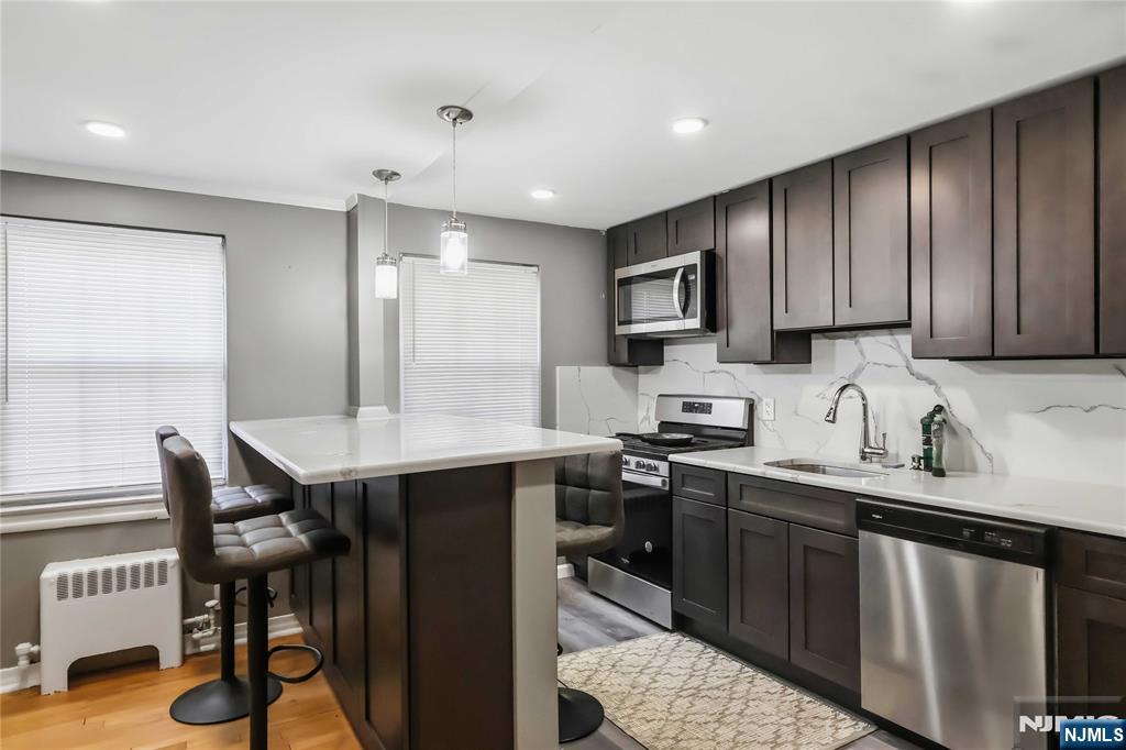 57 Clark Court, Unit 57 Rutherford, NJ 07070 - Photo 5 of 10