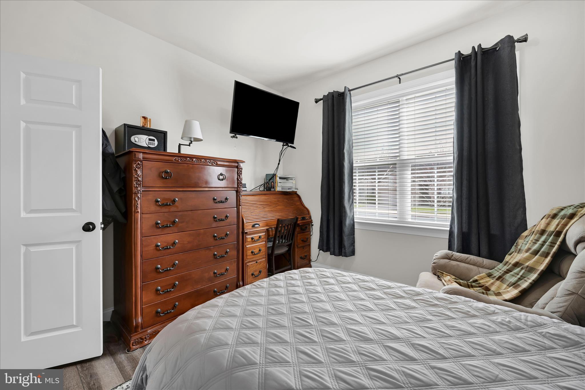 26 Midway Farms Lane Lancaster, PA 17602 - Photo 20 of 39 Bedroom