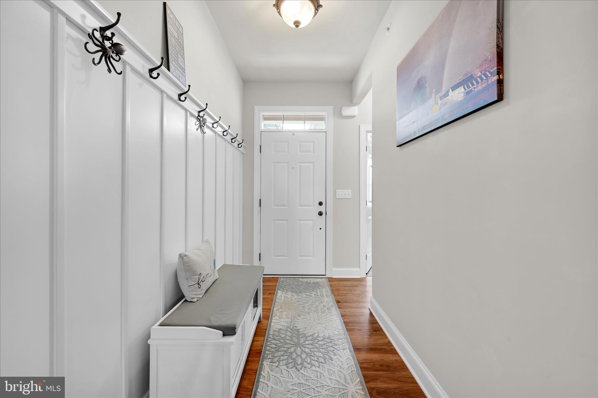 26 Midway Farms Lane Lancaster, PA 17602 - Photo 4 of 39 Foyer