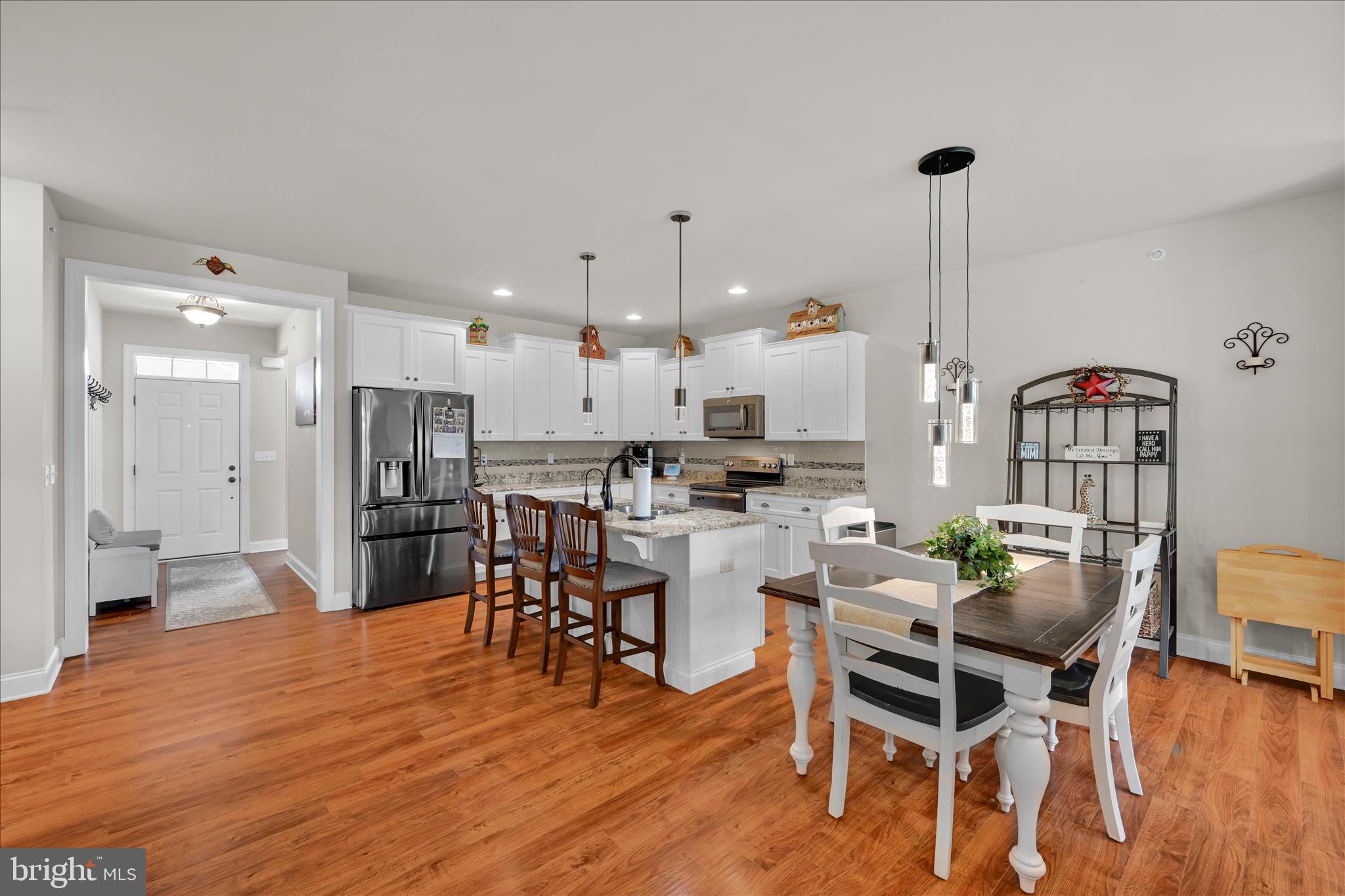 26 Midway Farms Lane Lancaster, PA 17602 - Photo 10 of 39 Dining Area/Kitchen