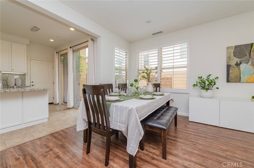 59 Fairymoss Irvine, CA 92620 - Photo 5 of 37