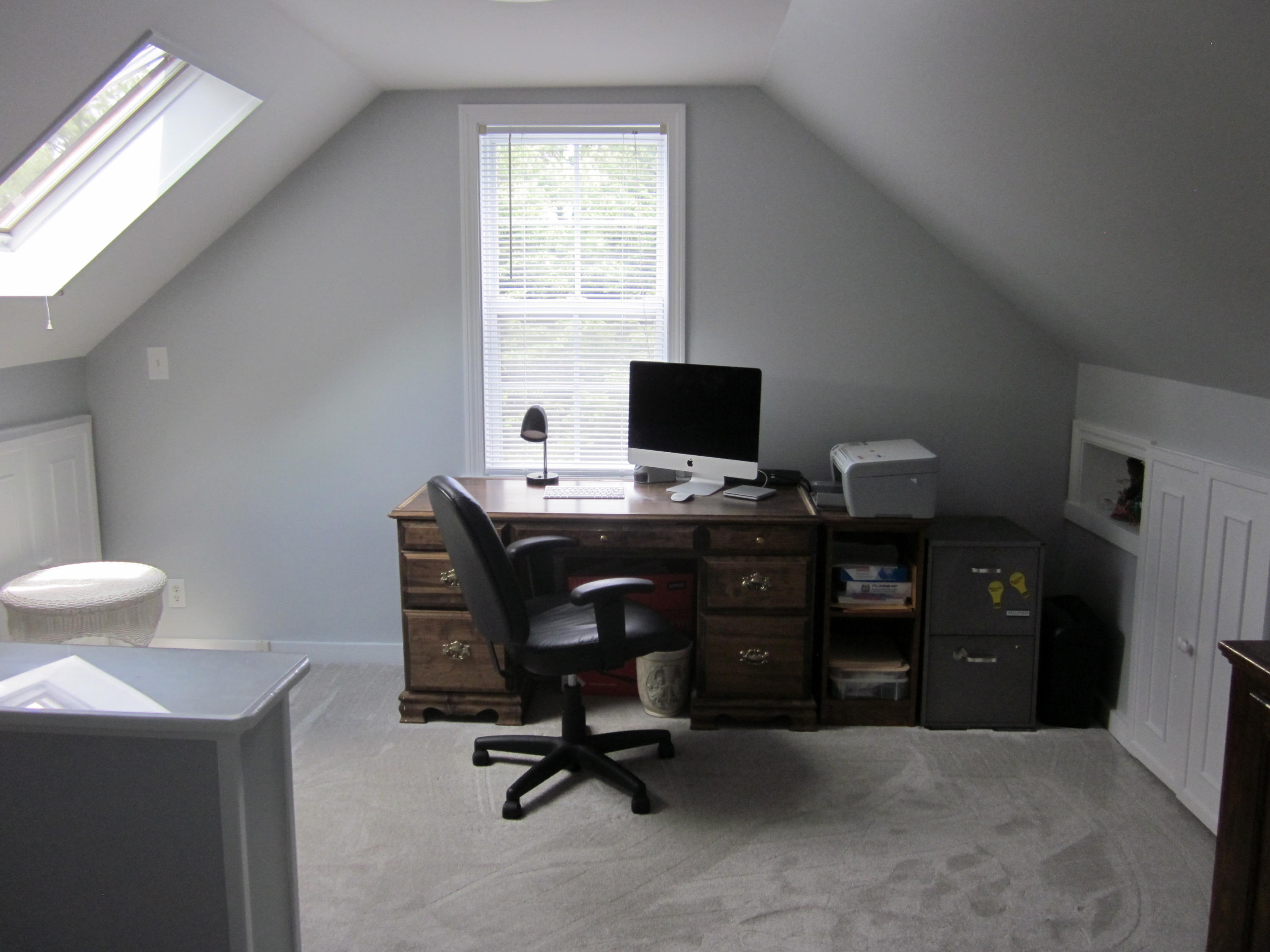 105 Sandwich Road Bourne, MA 02532 - Photo 18 of 19 a view of a workspace with furniture