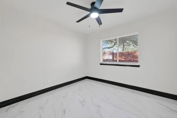 $2,600 | 10703 White Bridge Lane, Sugar Land, TX 77498
