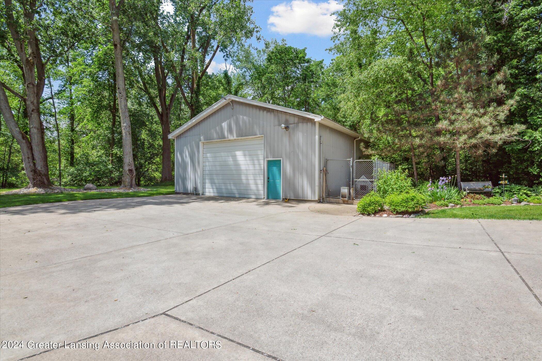 1305 North Onondaga Road Holt, MI 48842 - Photo 45 of 60 53-1305-N-Onondaga-Rd-Holt-MI-48842-Wind