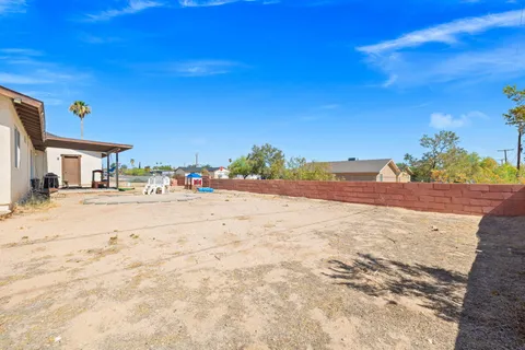 $299,900 | 5509 Mariposa Avenue, Twentynine Palms, CA 92277
