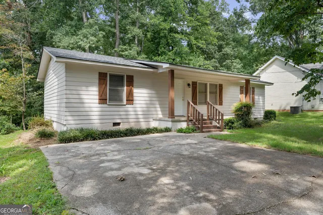 $215,000 | 214 Ashland Drive, Stockbridge, GA 30281
