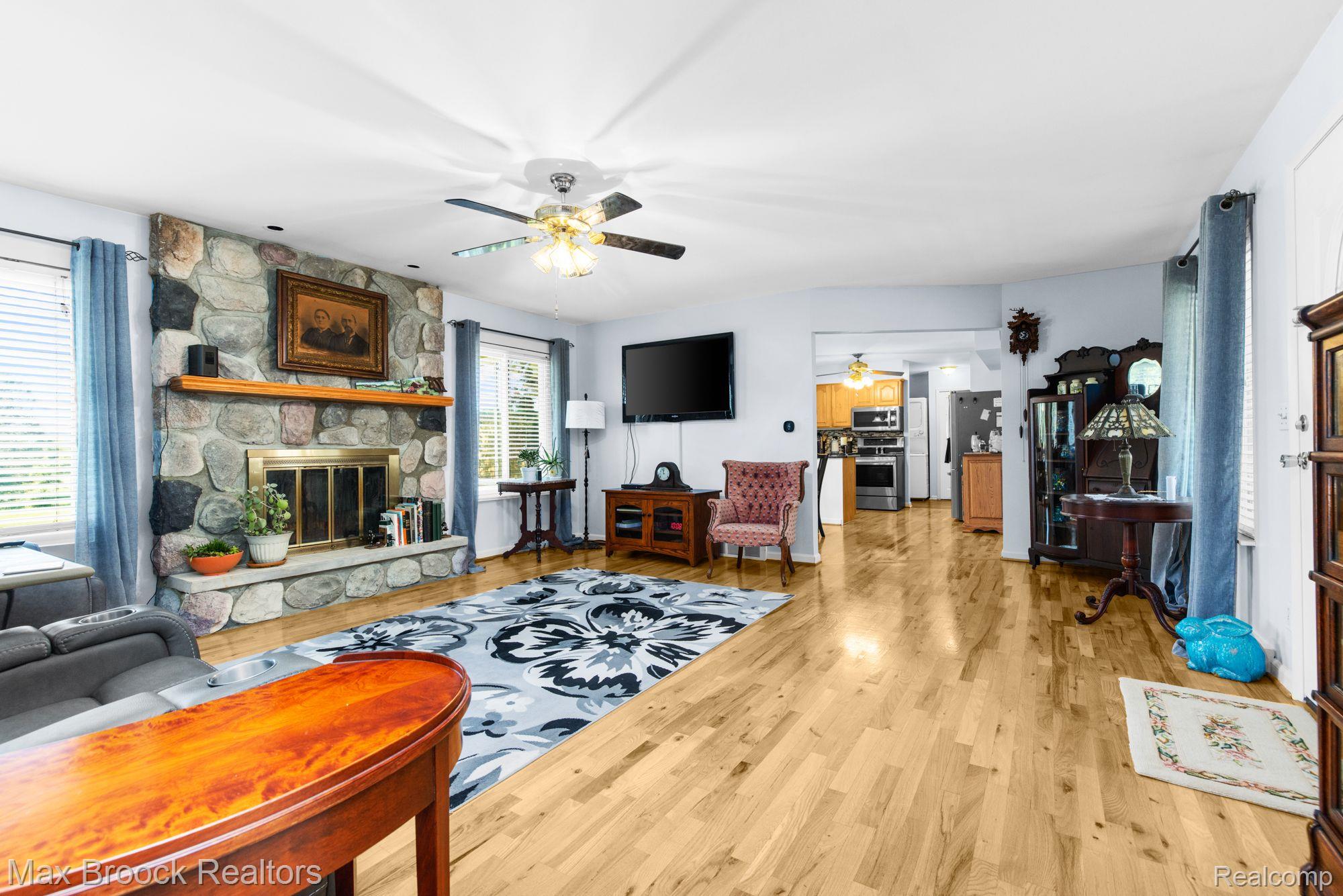 4067 Barnes Lake Road Columbiaville, MI 48421 - Photo 6 of 32