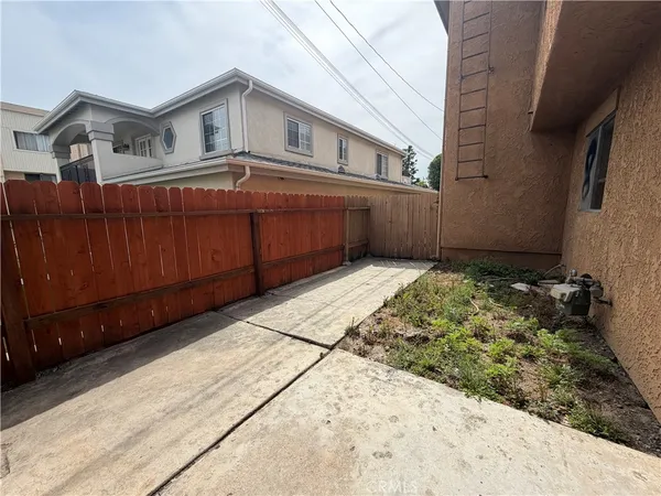 $3,200 | 411 South Orange Avenue, Monterey Park, CA 91755