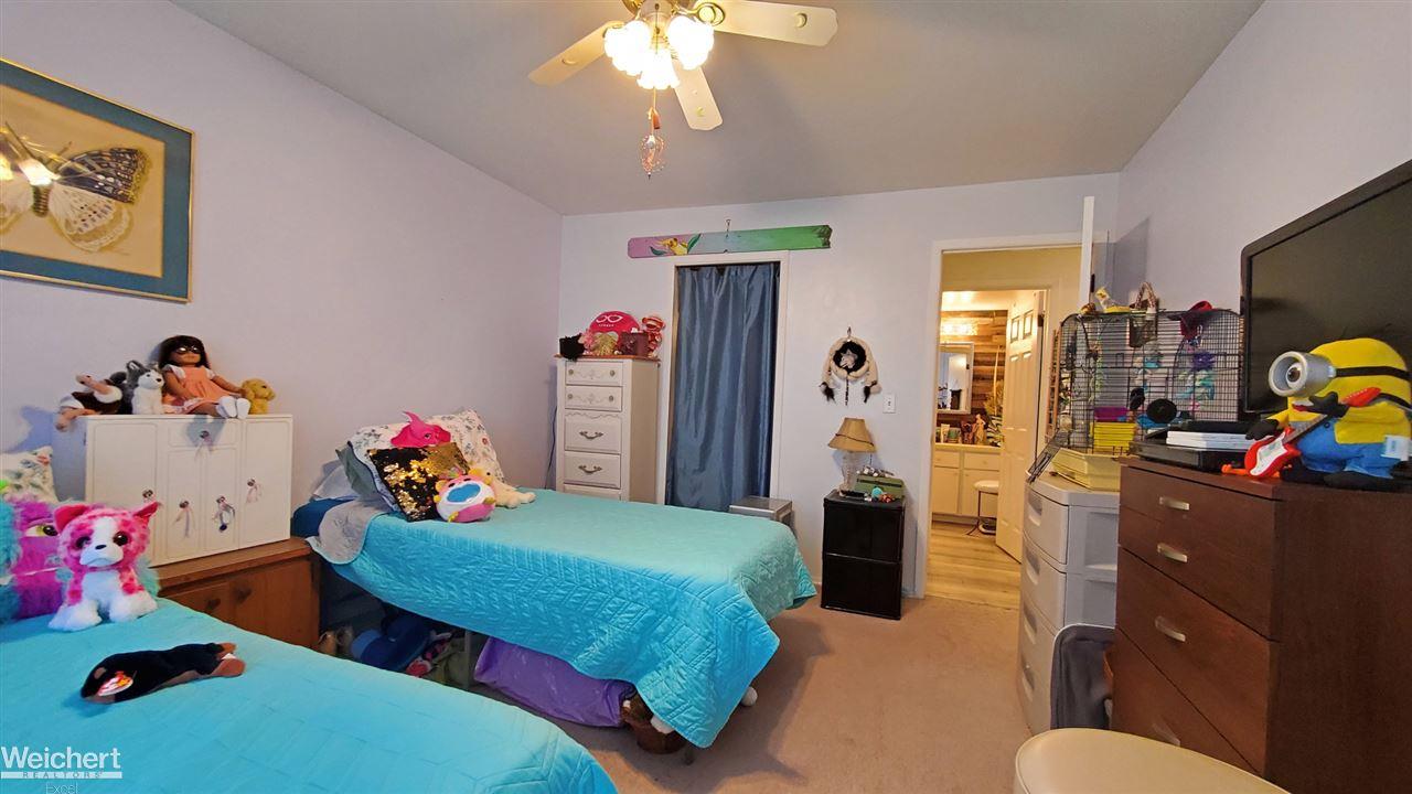 30217 Utica Road Roseville, MI 48066 - Photo 15 of 17 50025539-14.JPG