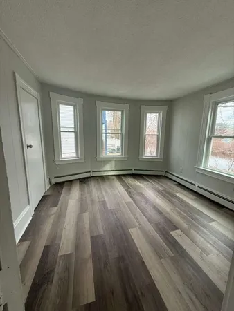 $2,400 | 9 Granville Street, Unit 1, Haverhill, MA 01832