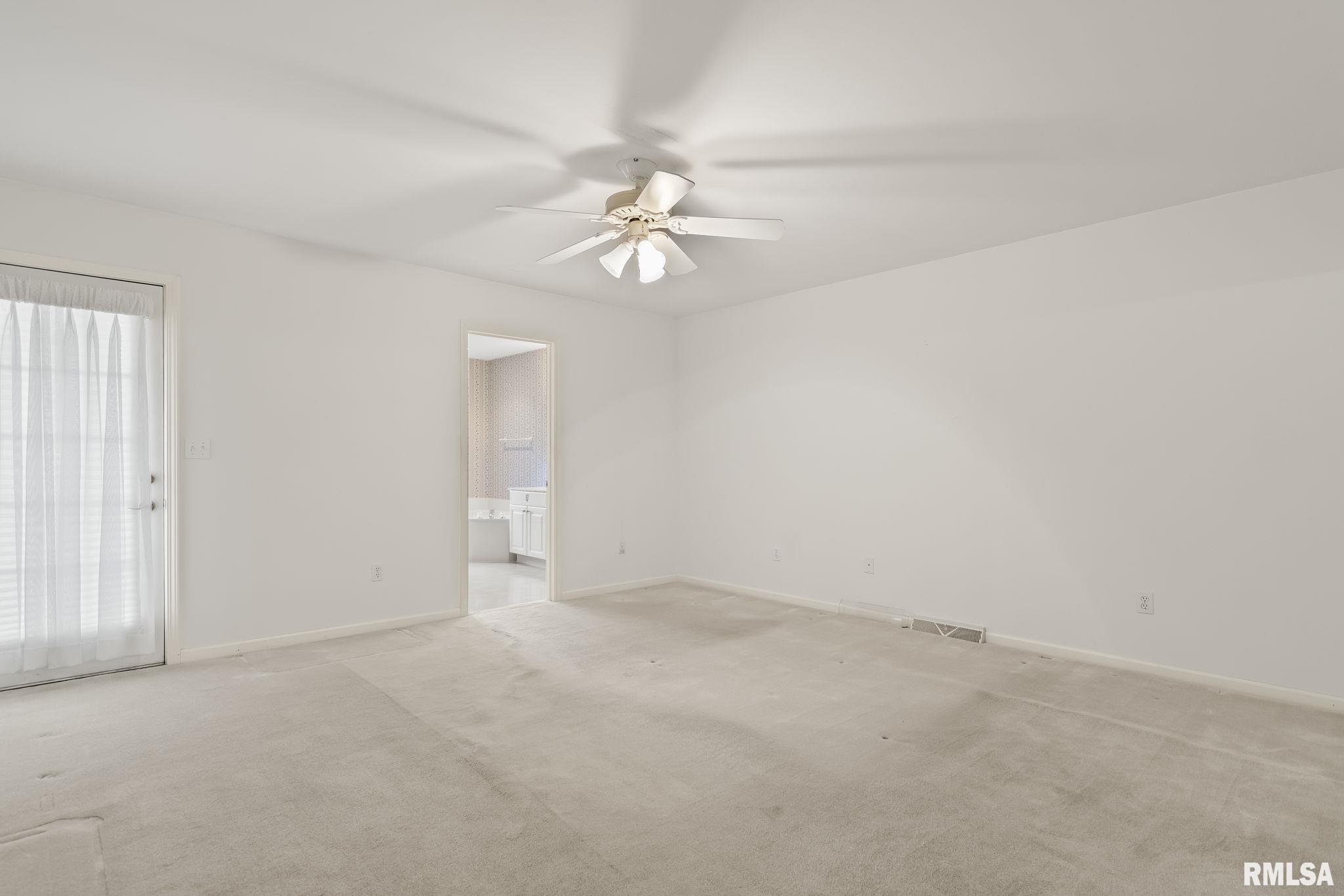5000 Eagle Rdg Drive Springfield, IL 62711 - Photo 17 of 29