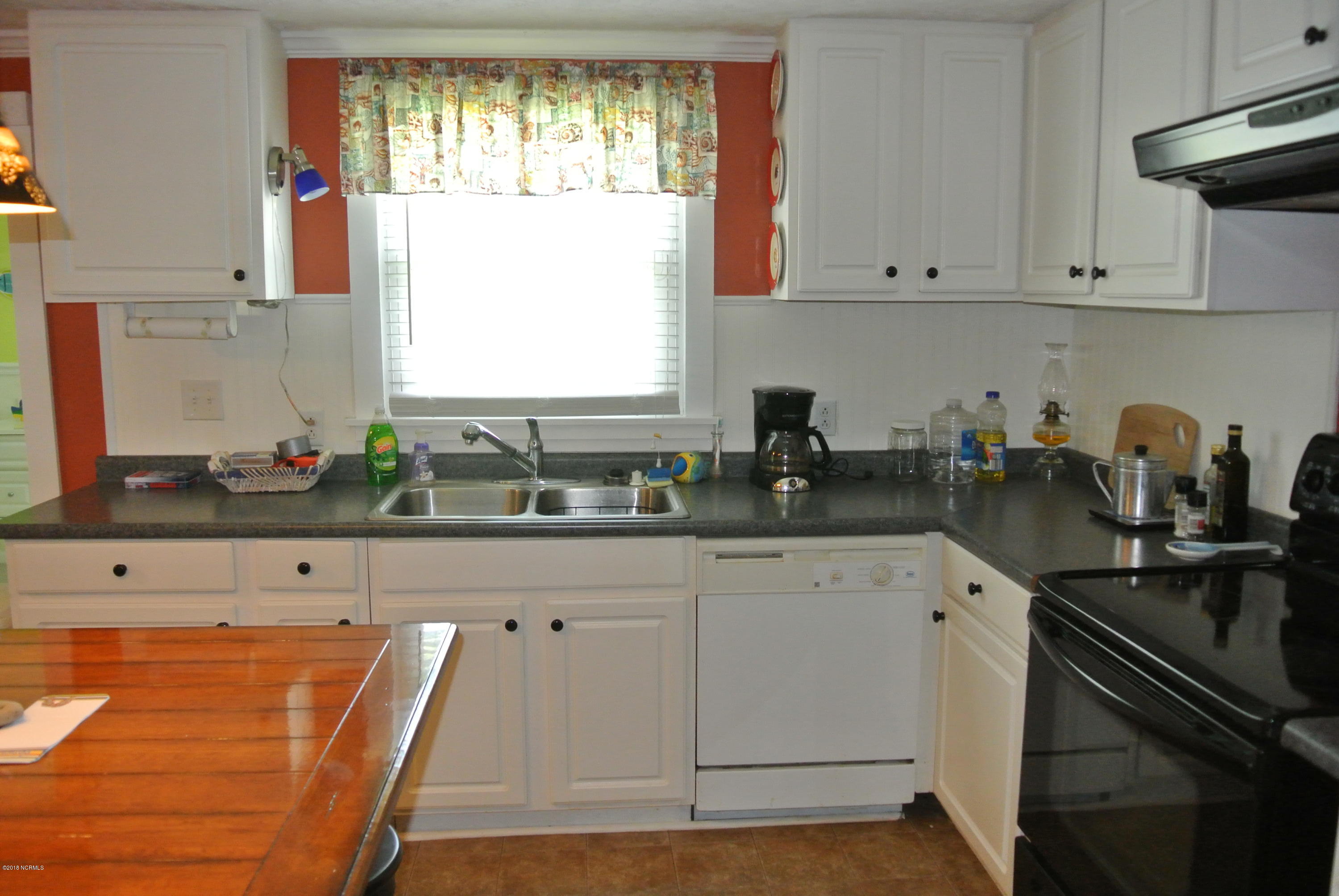 316 Community Road Davis, NC 28524 - Photo 14 of 41 DSC_9489