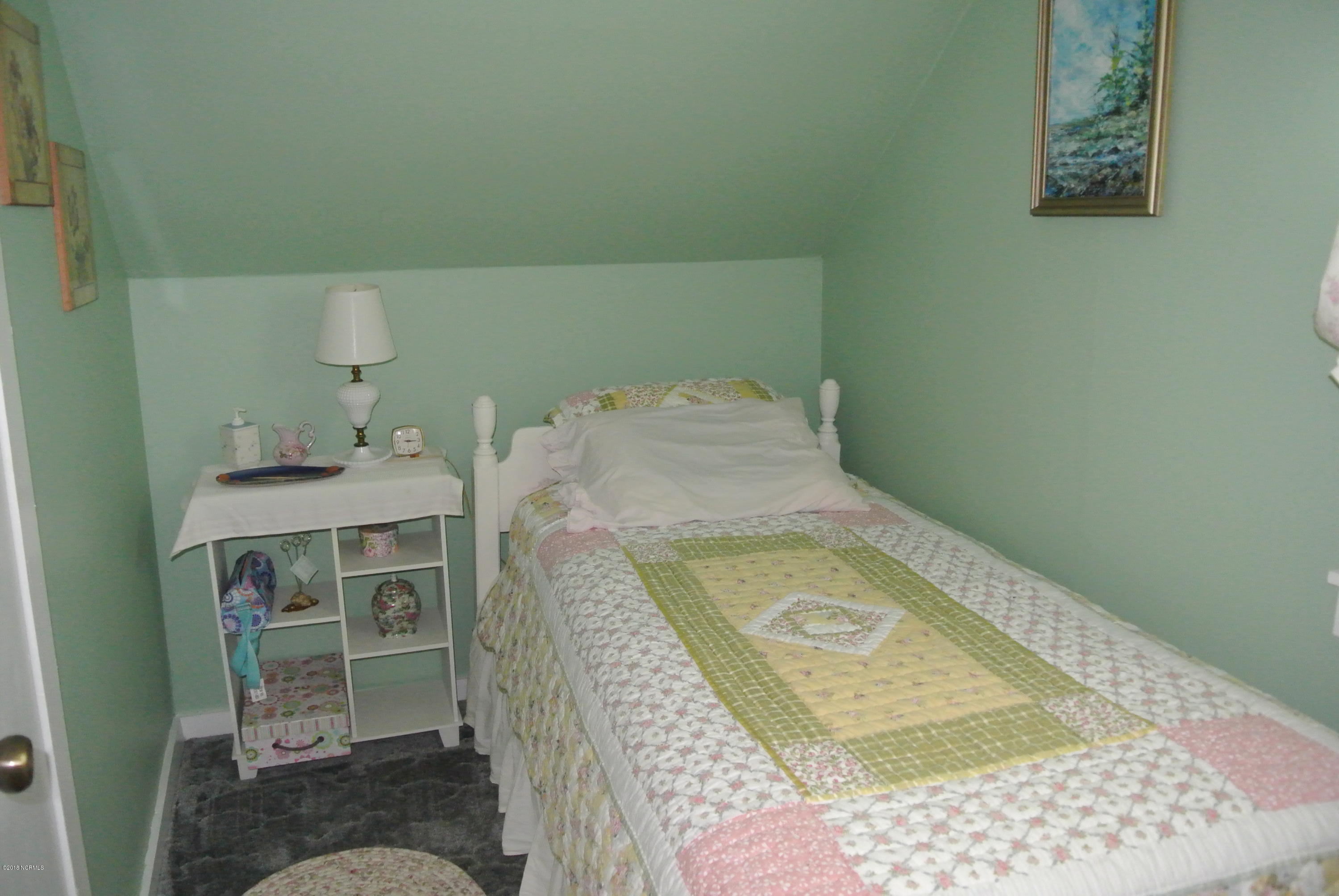 316 Community Road Davis, NC 28524 - Photo 26 of 41 3rd Bedroom
