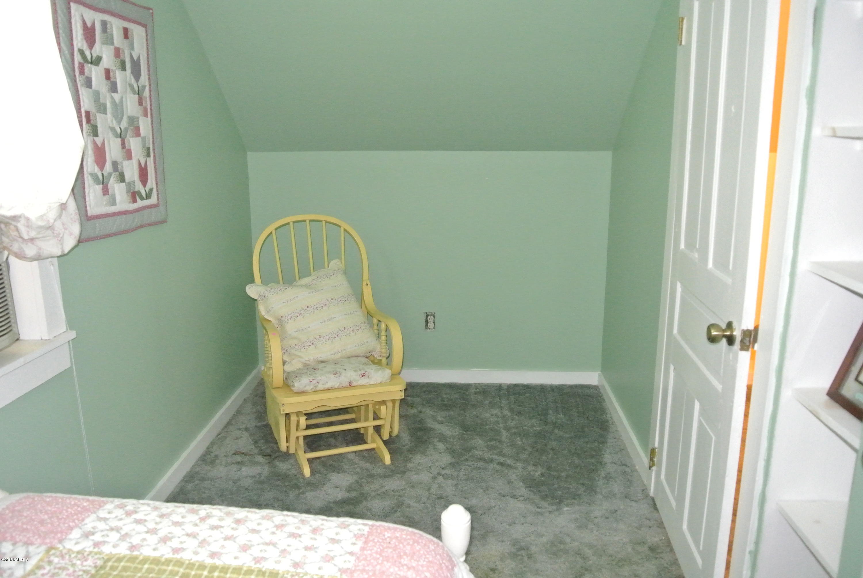 316 Community Road Davis, NC 28524 - Photo 27 of 41 DSC_9504