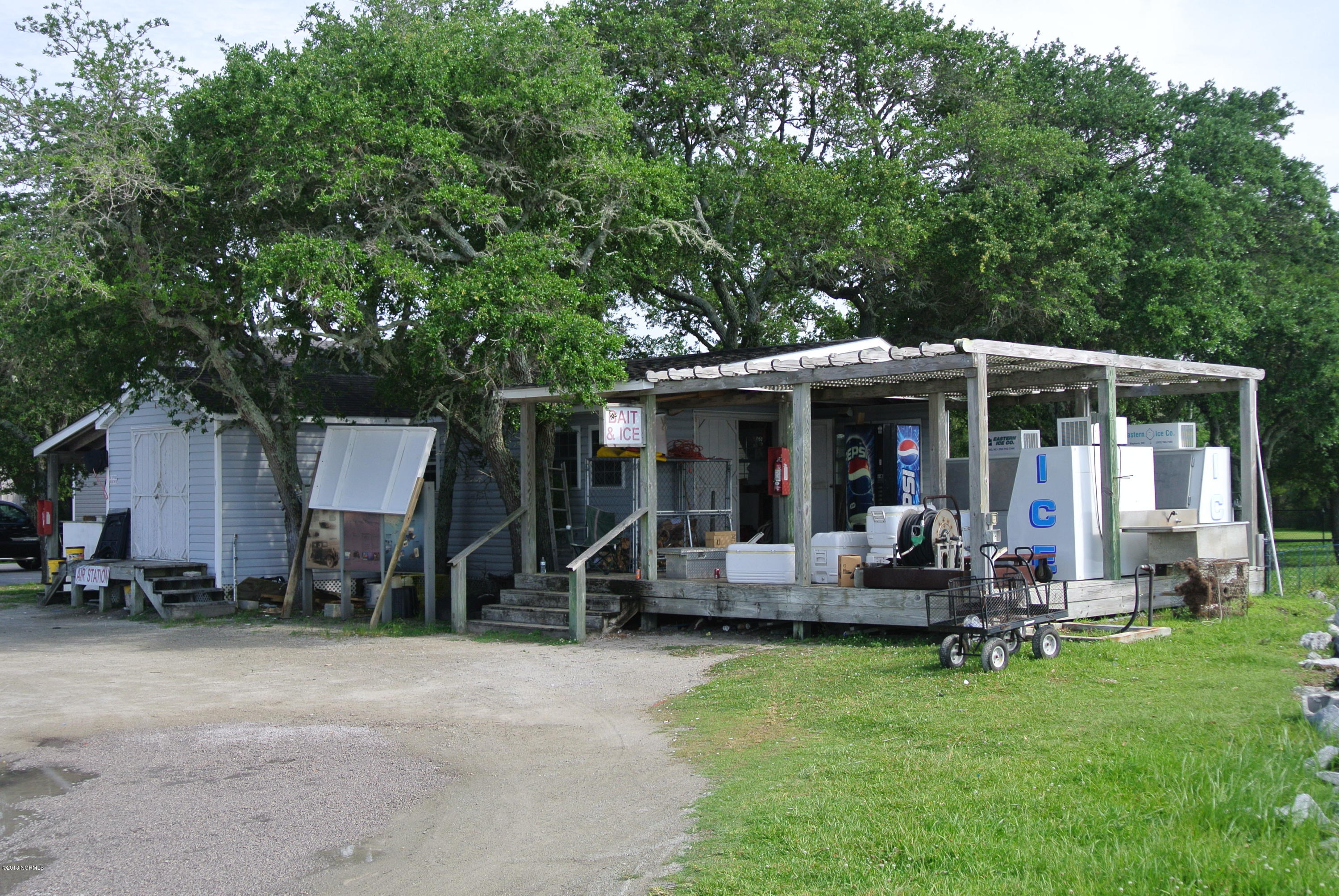 316 Community Road Davis, NC 28524 - Photo 32 of 41 Davis Ferry Store
