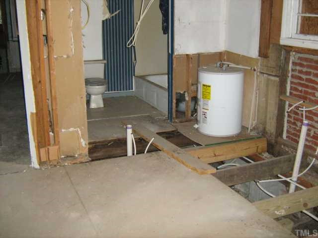 4303 Old Poole Road Raleigh, NC 27610 - Photo 6 of 12 Photo 6