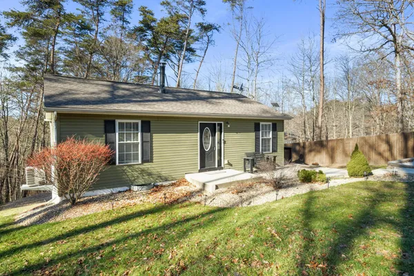 $535,000 | 6283 Sponagle Road Southeast, Sugar Grove, OH 43155