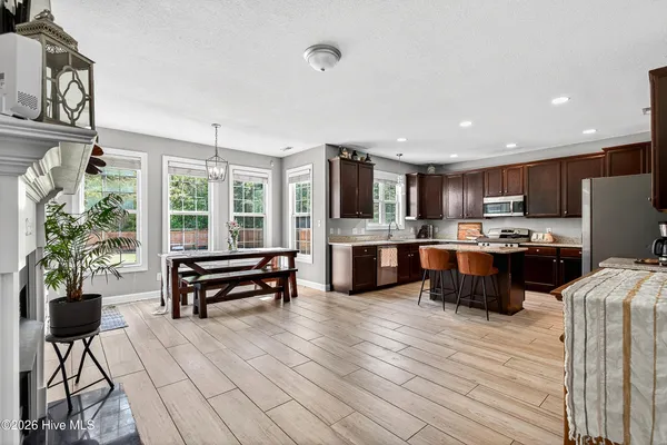 $385,000 | 917 Stagecoach Drive, Jacksonville, NC 28546