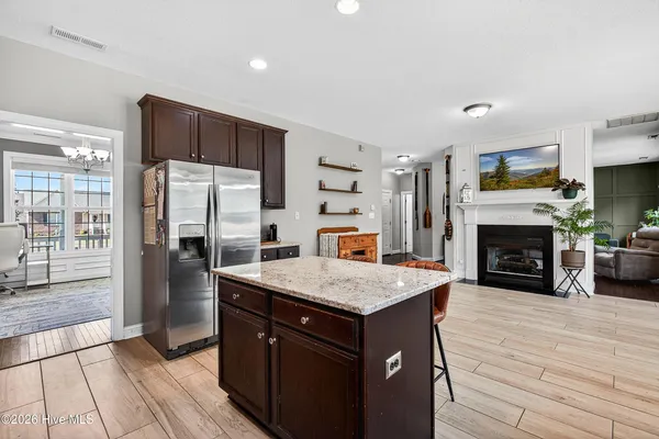 $385,000 | 917 Stagecoach Drive, Jacksonville, NC 28546