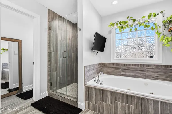 $385,000 | 917 Stagecoach Drive, Jacksonville, NC 28546