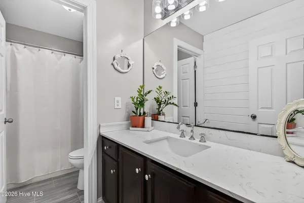 $385,000 | 917 Stagecoach Drive, Jacksonville, NC 28546