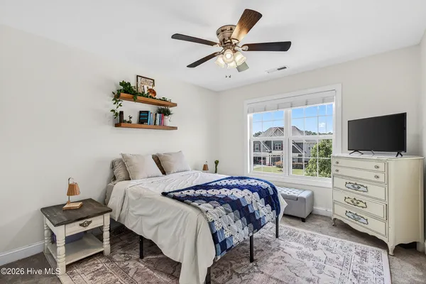 $385,000 | 917 Stagecoach Drive, Jacksonville, NC 28546