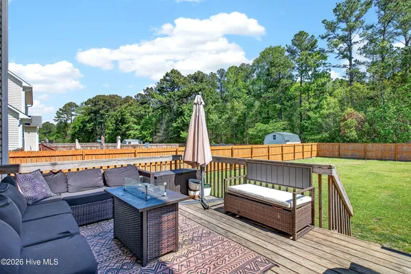 $385,000 | 917 Stagecoach Drive, Jacksonville, NC 28546