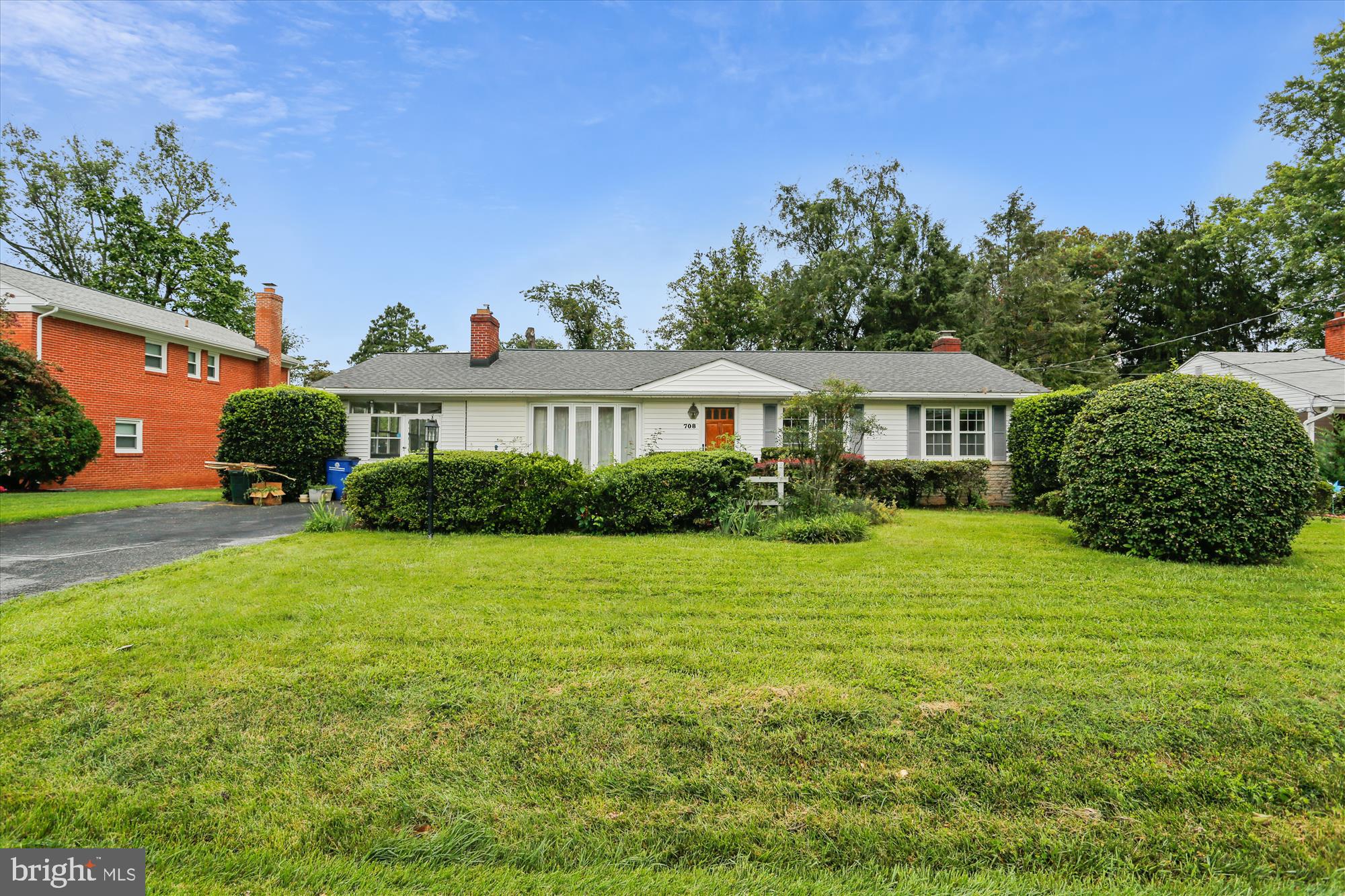 708 Winhall Way Silver Spring, MD 20904 - Photo 1 of 41 front