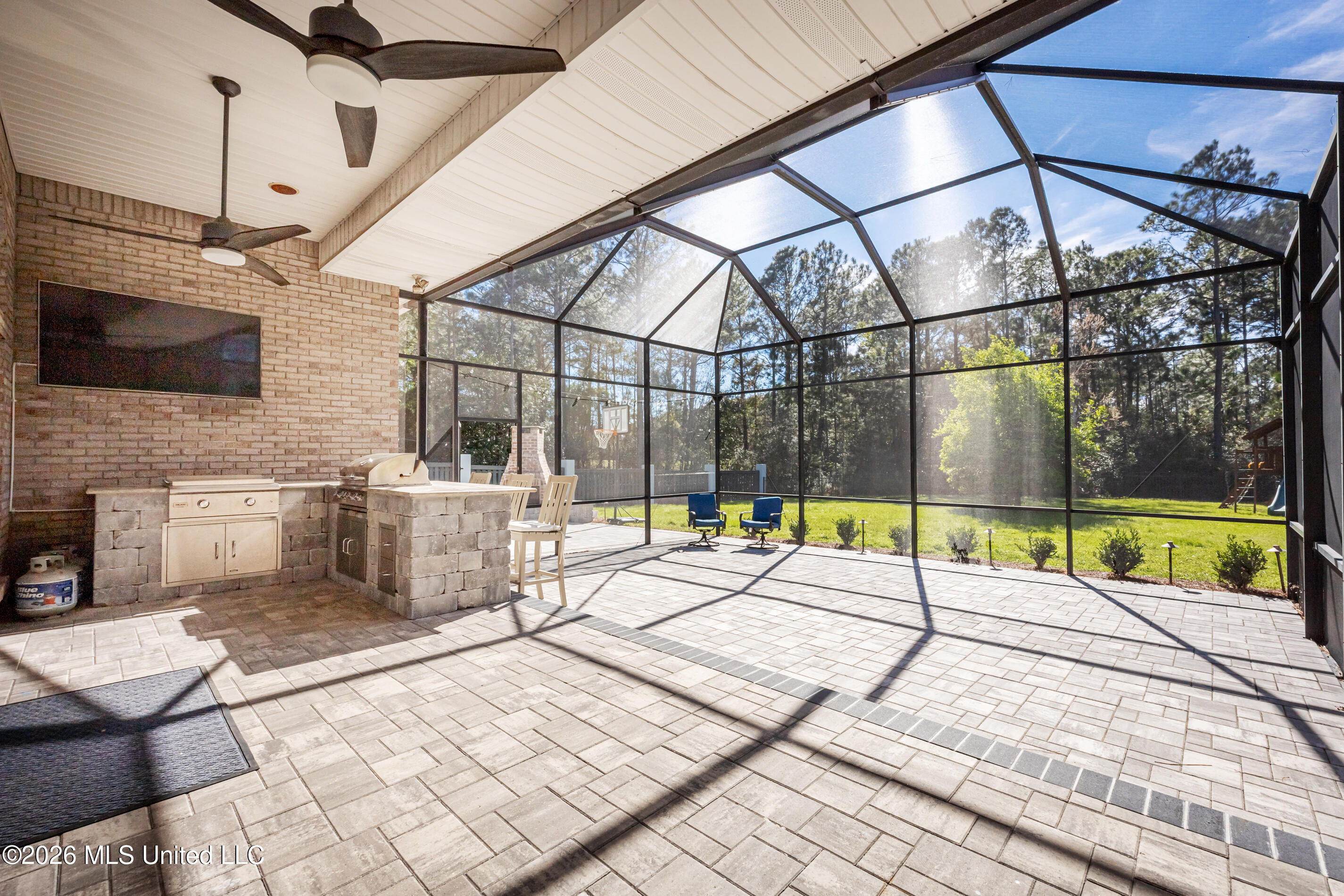 3101 Shell Landing Boulevard Gautier, MS 39553 - Photo 36 of 52 IMG_1306